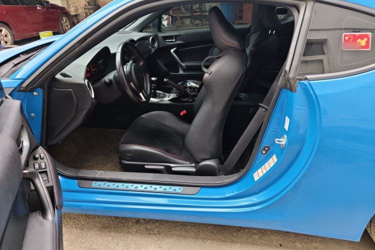 Used Toyota 86 2013 2.0L Manual Luxury Version Left Front Seat
