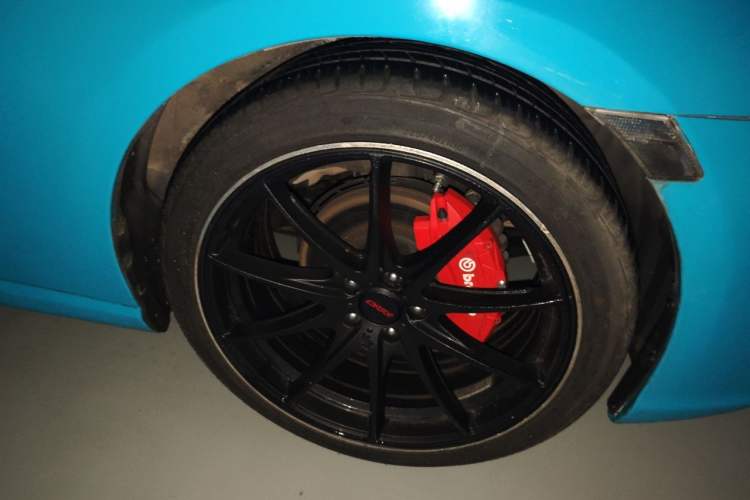 Used Toyota 86 2013 2.0L Automatic Luxury Version Right Front Wheel Hub