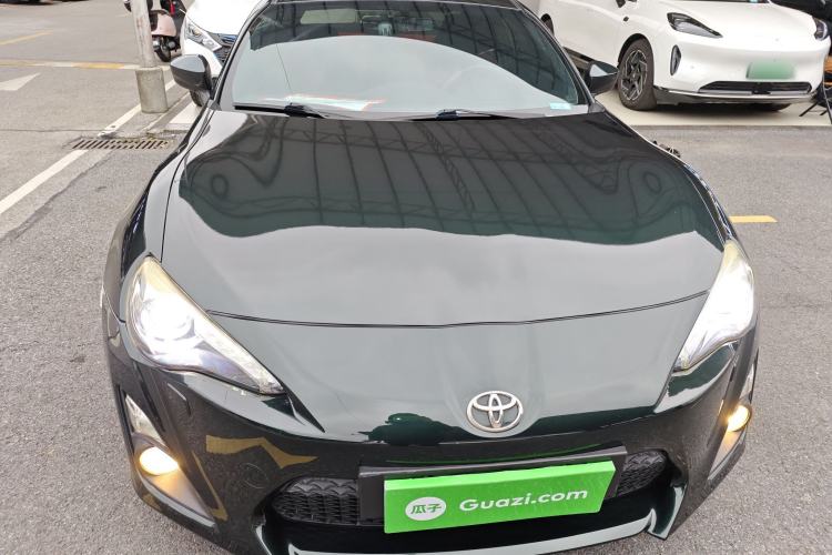 Used Toyota 86 2013 2.0L Automatic Luxury Version Exterior 1