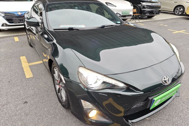 Used Toyota 86 2013 2.0L Automatic Luxury Version Exterior 2