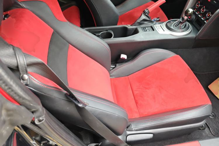 Used Toyota 86 2013 2.0L Automatic Luxury Version Right Front Seat