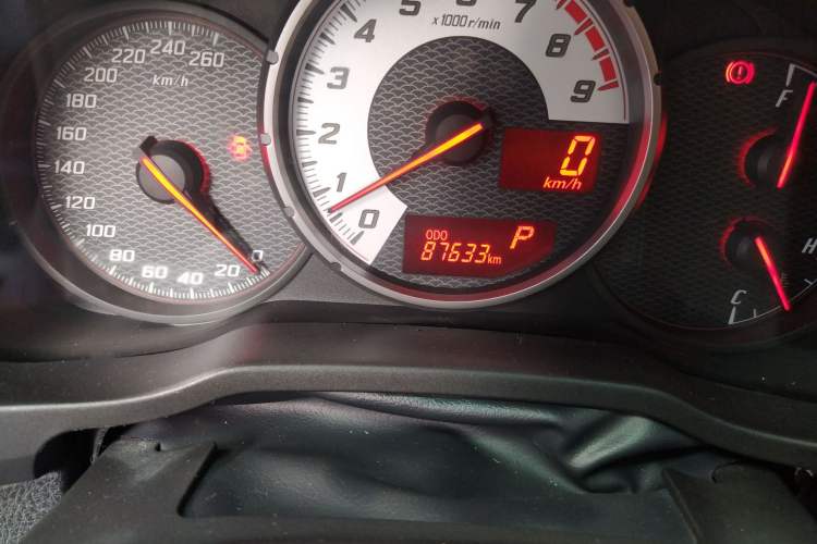 Used Toyota 86 2013 2.0L Automatic Luxury Version Odometer Close Up