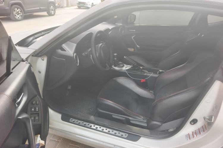 Used Toyota 86 2013 2.0L Automatic Luxury Version Driver Seat