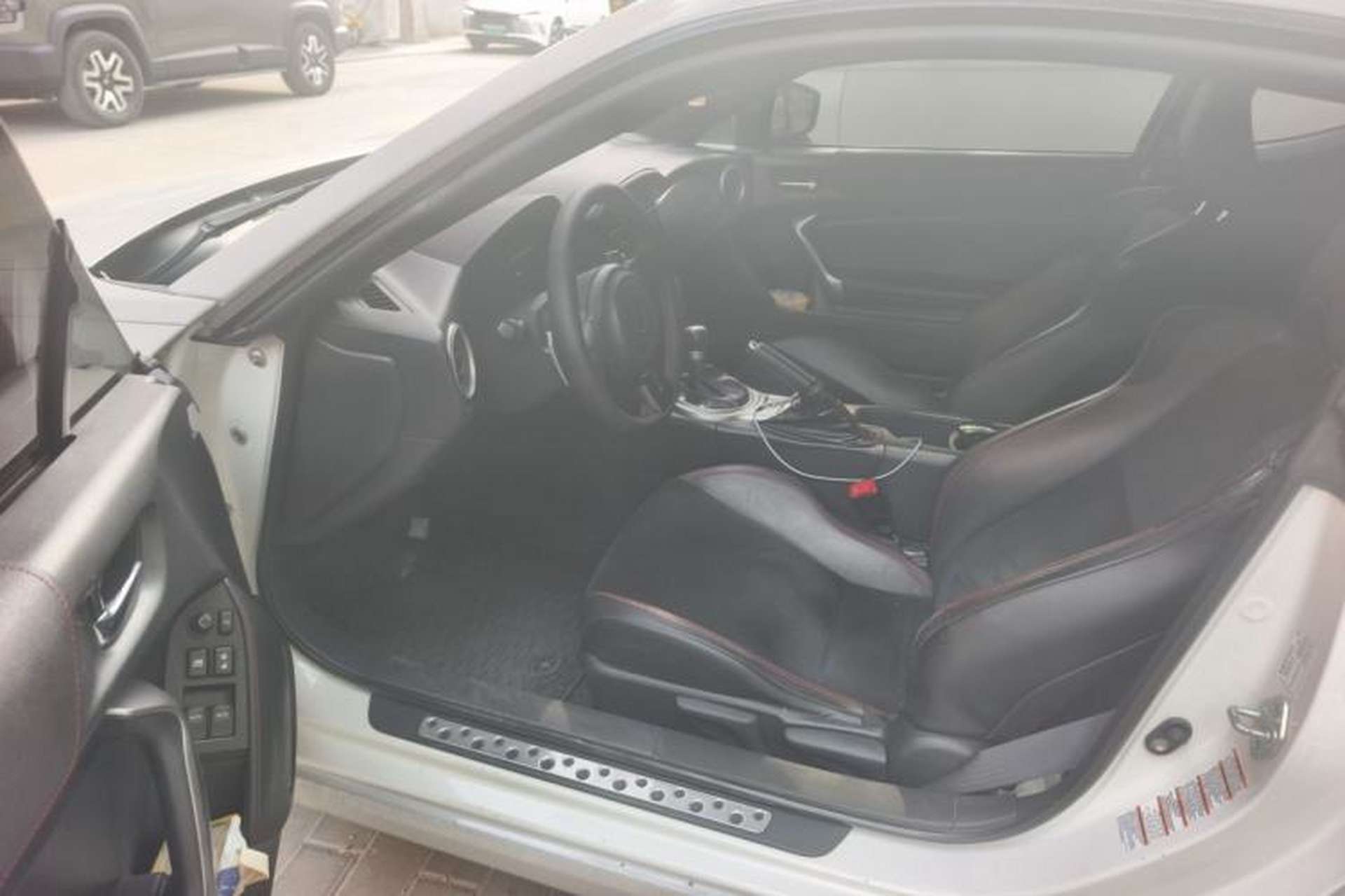 Used Toyota 86 2013 2.0L Automatic Luxury Version Driver Seat