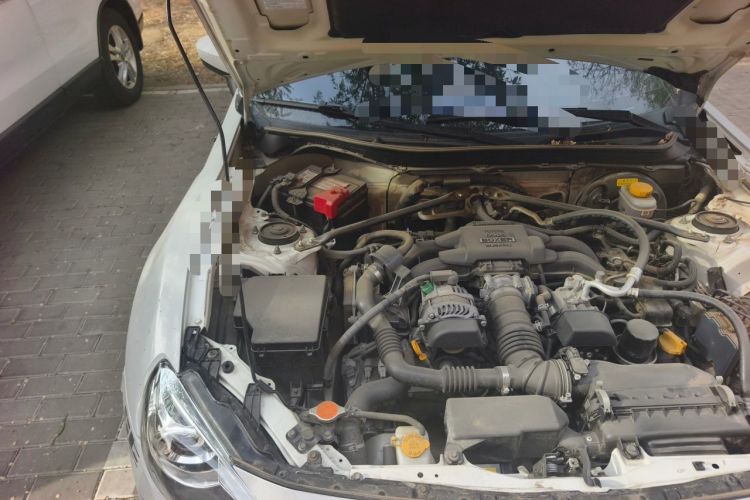 Used Toyota 86 2013 2.0L Automatic Luxury Version Engine Bay Right