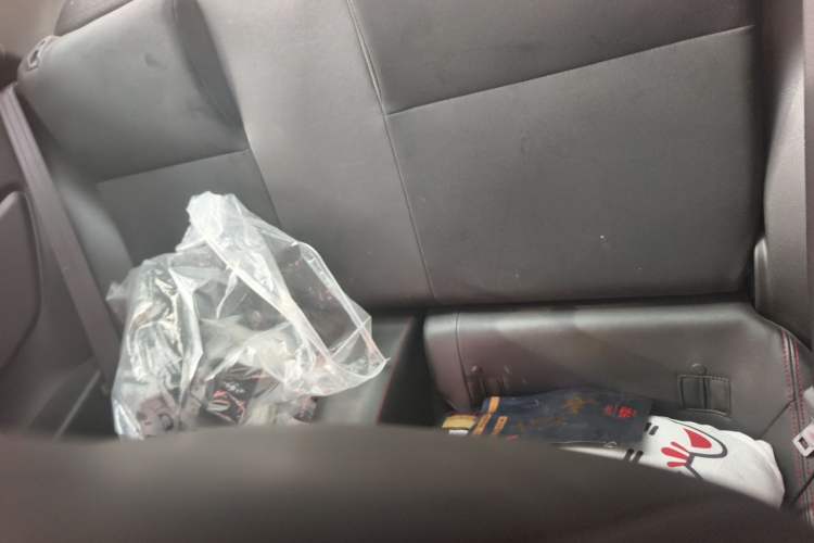 Used Toyota 86 2013 2.0L Automatic Luxury Version Left Rear Seat