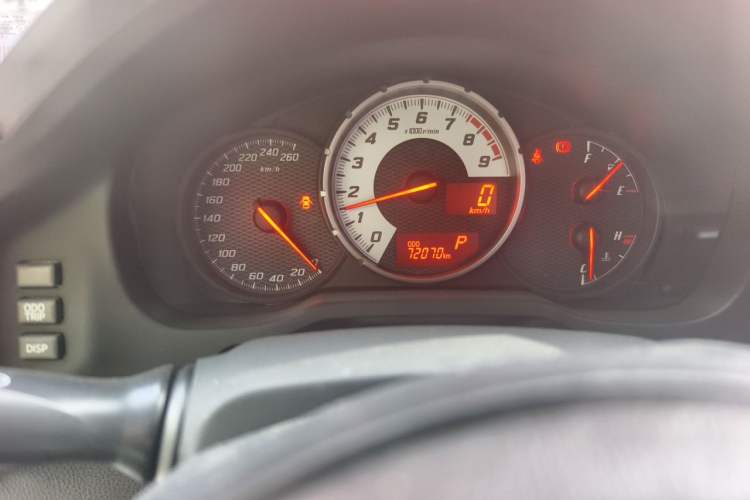Used Toyota 86 2013 2.0L Automatic Luxury Version Odometer Close Up