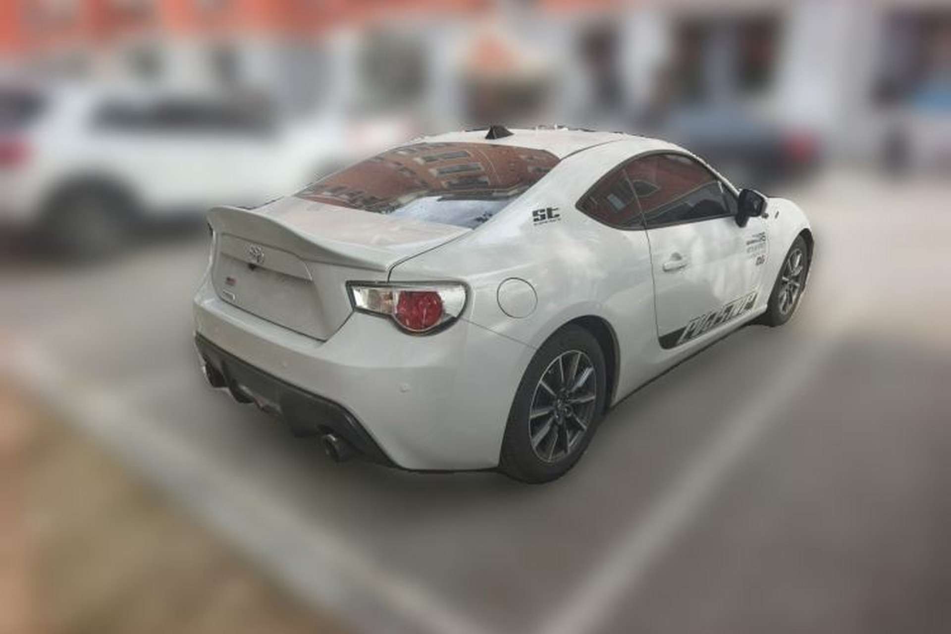 Used Toyota 86 2013 2.0L Automatic Luxury Version Rear Right 45 Deg