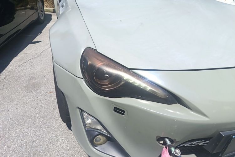 Used Toyota 86 2013 2.0L Automatic Luxury Version Right Front Headlight