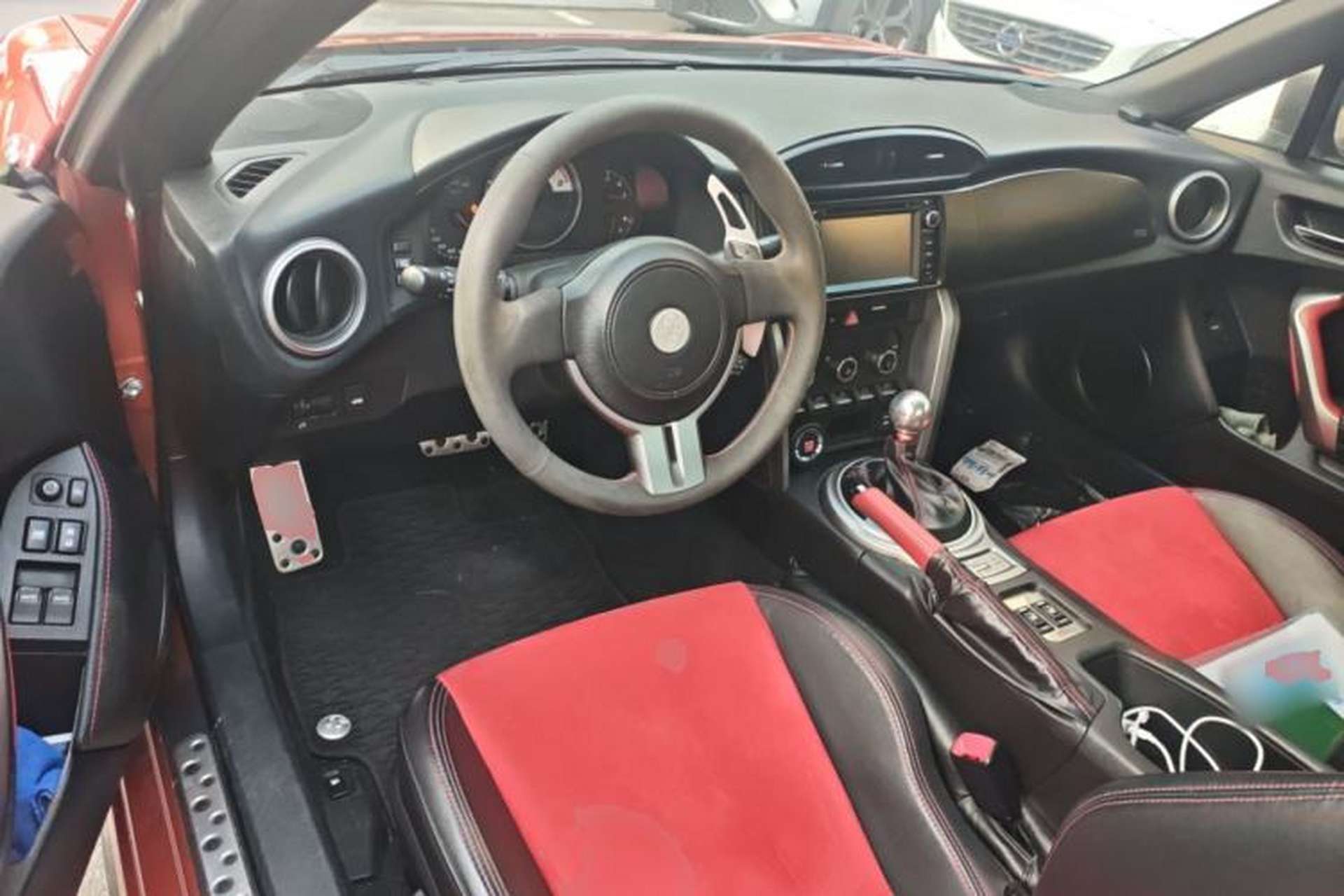 Used Toyota 86 2013 2.0L Automatic Luxury Version Center Console
