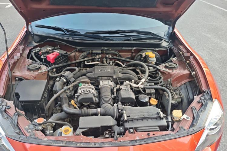 Used Toyota 86 2013 2.0L Automatic Luxury Version Engine Bay