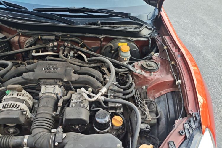 Used Toyota 86 2013 2.0L Automatic Luxury Version Engine Bay Left