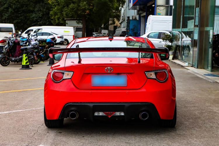 Used Toyota 86 2013 2.0L Automatic Luxury Version Exterior 2