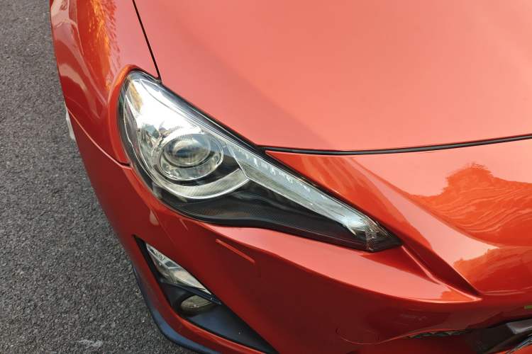 Used Toyota 86 2013 2.0L Automatic Luxury Version Right Front Headlight