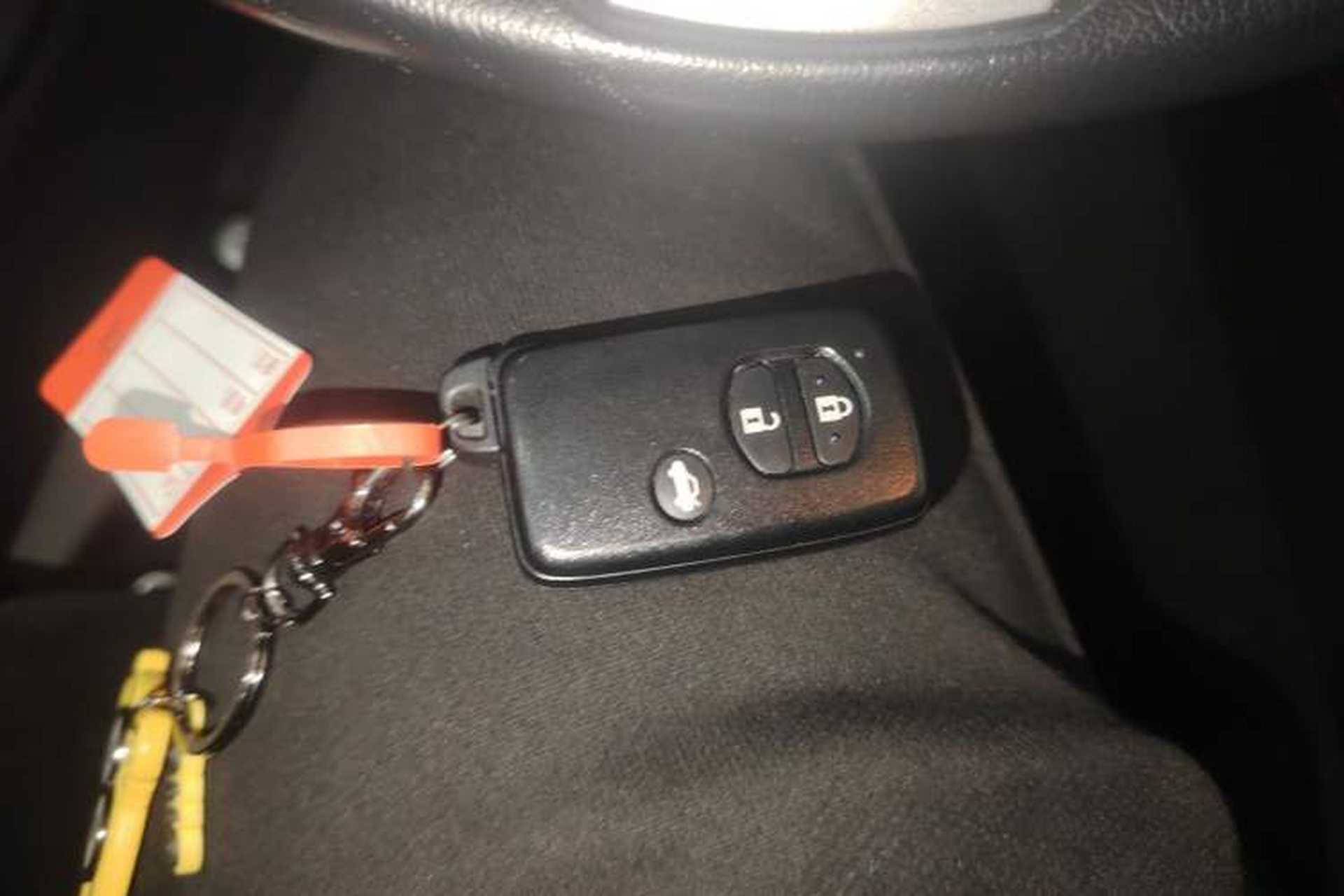 Used Toyota 86 2013 2.0L Automatic Luxury Version Vehicle Key