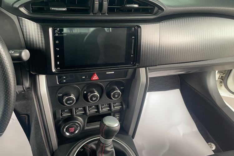 Used Toyota 86 2013 2.0L Automatic Luxury Version Audio And AC Panel