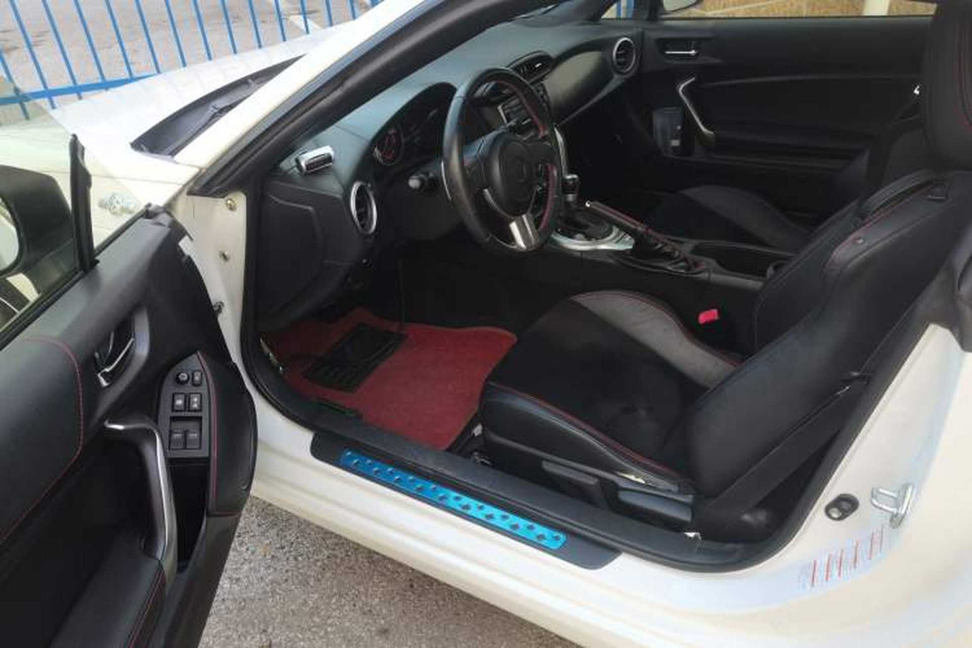 Used Toyota 86 2013 2.0L Automatic Luxury Version Driver Seat