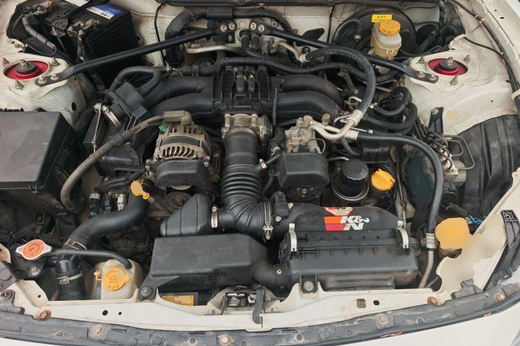 Used Toyota 86 2013 2.0L Automatic Luxury Version Engine Bay