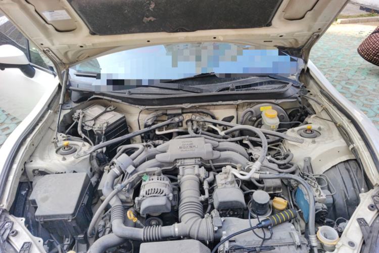 Used Toyota 86 2013 2.0L Automatic Luxury Version Engine Bay