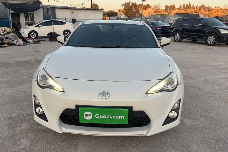 Used Toyota 86 2013 2.0L Automatic Luxury Version Exterior 1