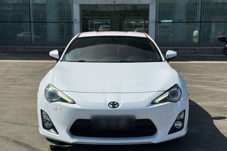 Used Toyota 86 2013 2.0L Automatic Luxury Version Exterior 6