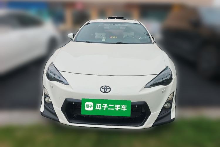 Used Toyota 86 2013 2.0L Automatic Luxury Version Front
