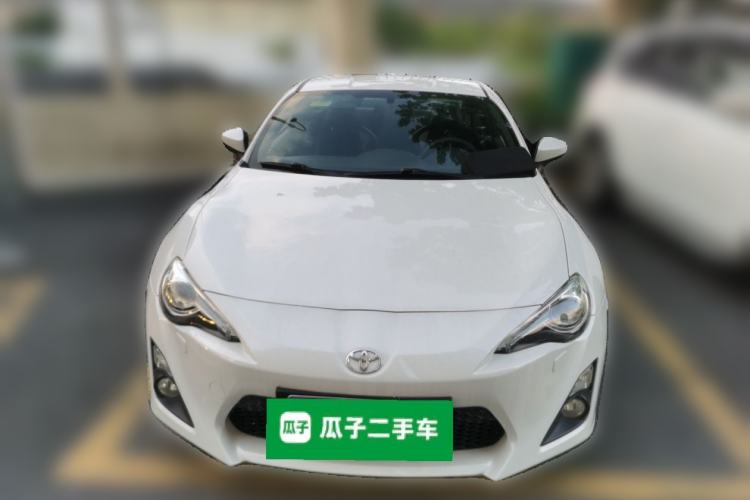 Used Toyota 86 2013 2.0L Manual Luxury Version Front