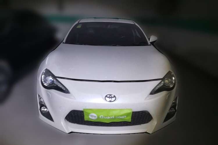 Used Toyota 86 2013 2.0L Automatic Luxury Version Front
