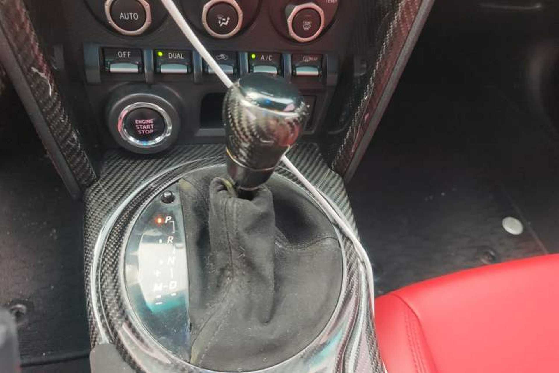 Used Toyota 86 2013 2.0L Automatic Luxury Version Gear Lever