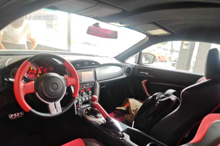 Used Toyota 86 2013 2.0L Automatic Luxury Version Headliner