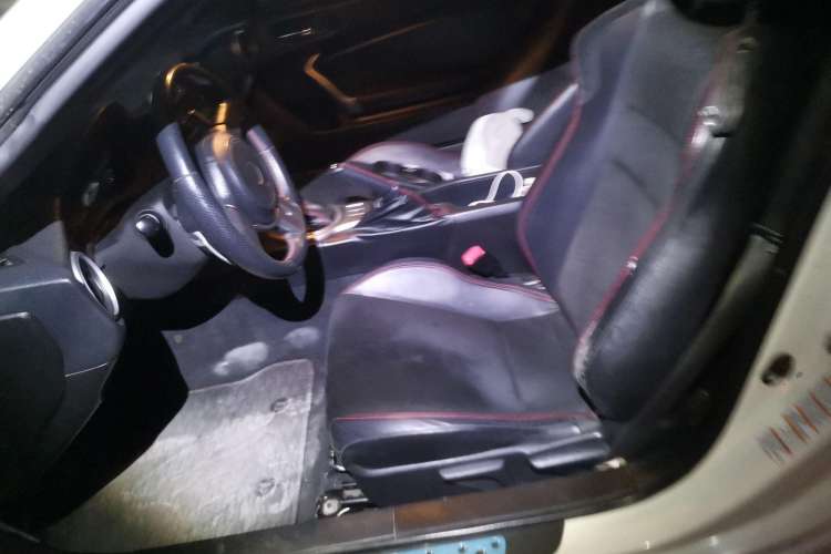 Used Toyota 86 2013 2.0L Automatic Luxury Version Left Front Seat