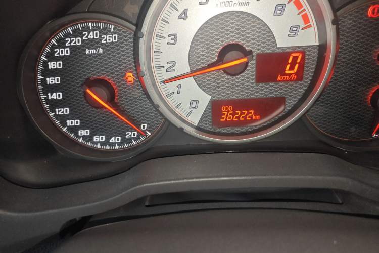 Used Toyota 86 2013 2.0L Manual Luxury Version Odometer Close Up