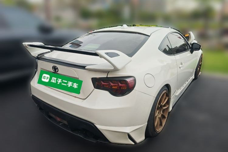 Used Toyota 86 2013 2.0L Automatic Luxury Version Rear Right 45 Deg