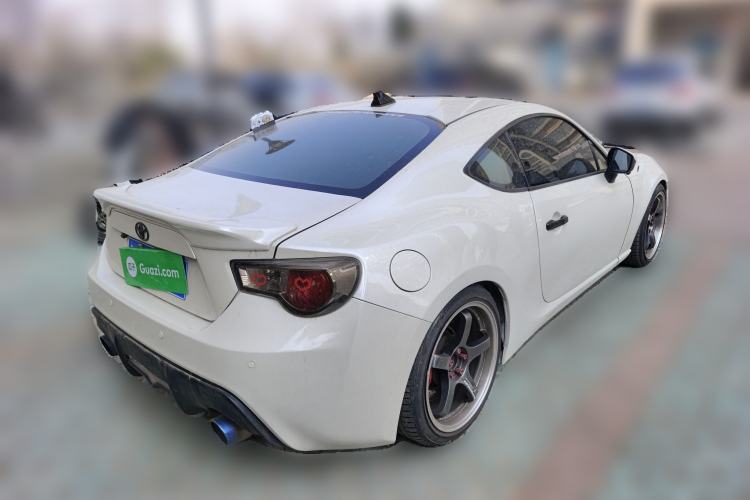 Used Toyota 86 2013 2.0L Automatic Luxury Version Rear Right 45 Deg
