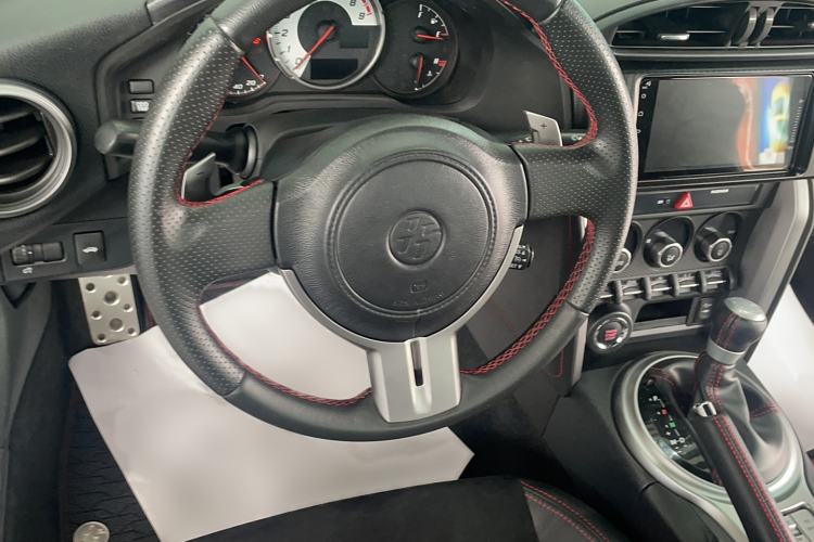 Used Toyota 86 2013 2.0L Automatic Luxury Version Steering Wheel