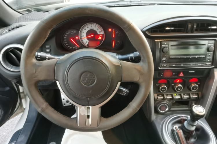 Used Toyota 86 2013 2.0L Manual Luxury Version Steering Wheel
