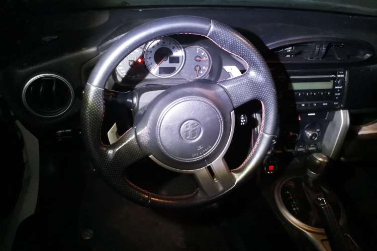 Used Toyota 86 2013 2.0L Automatic Luxury Version Steering Wheel