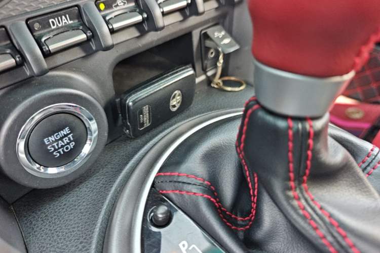 Used Toyota 86 2013 2.0L Automatic Luxury Version Vehicle Key