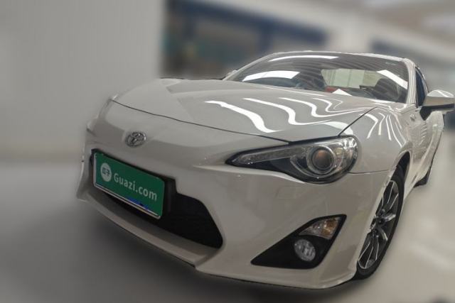 Used Toyota 86 2013 2.0L Manual Luxury Version