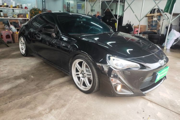 Used Toyota 86 2014 2.0L Automatic Luxury Version Exterior 1