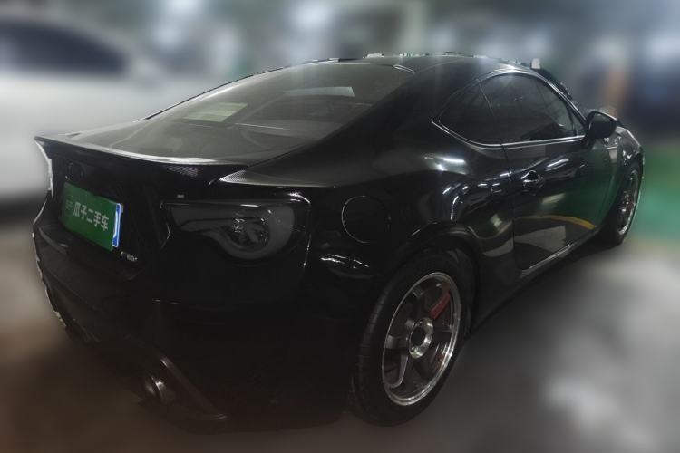 Used Toyota 86 2014 2.0L Manual Luxury Version Rear Right 45 Deg