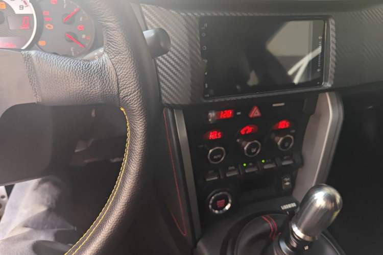 Used Toyota 86 2014 2.0L Manual Luxury Version Audio And AC Panel