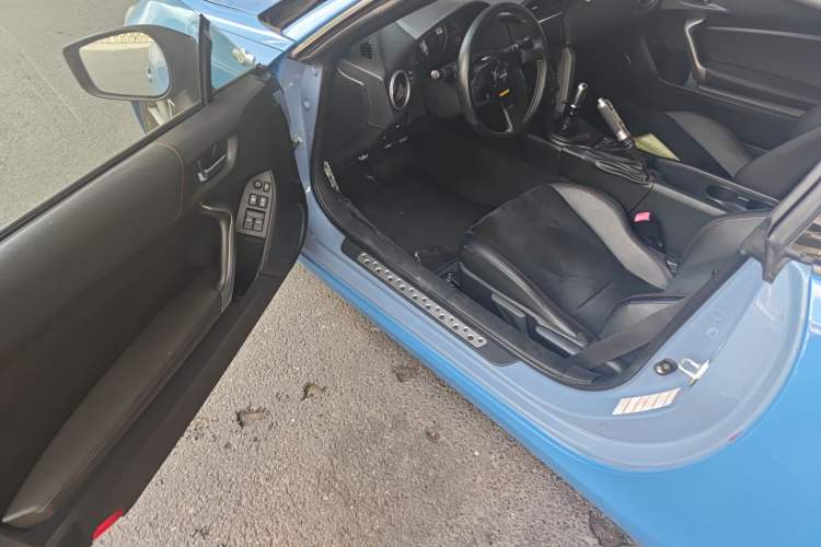 Used Toyota 86 2014 2.0L Manual Luxury Version Driver Seat