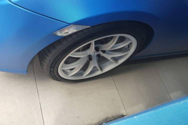 Used Toyota 86 2014 2.0L Manual Luxury Version Left Front Wheel Hub