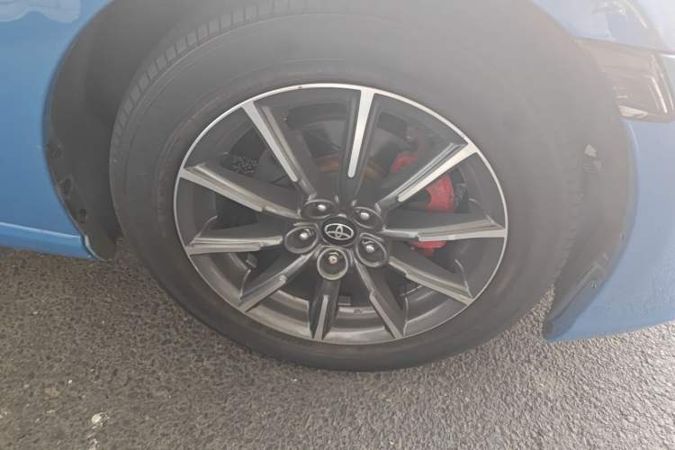 Used Toyota 86 2014 2.0L Manual Luxury Version Right Front Wheel Hub