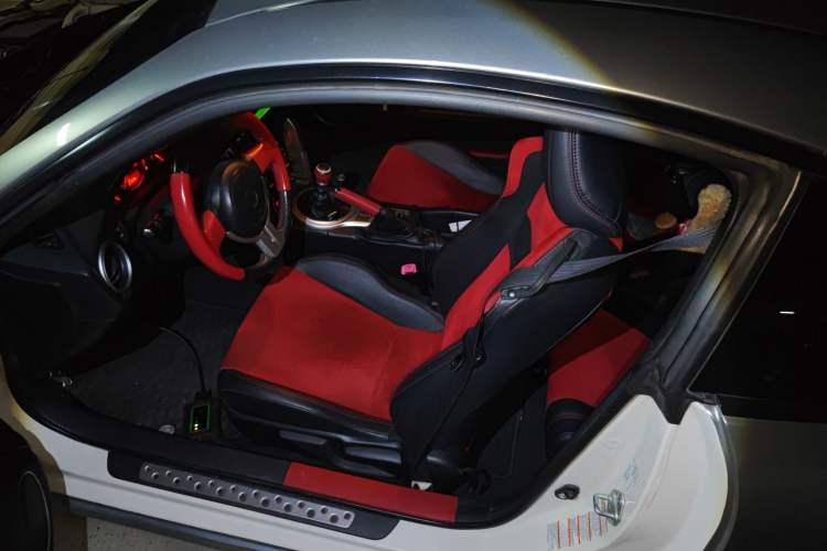 Used Toyota 86 2014 2.0L Manual Luxury Version Driver Seat