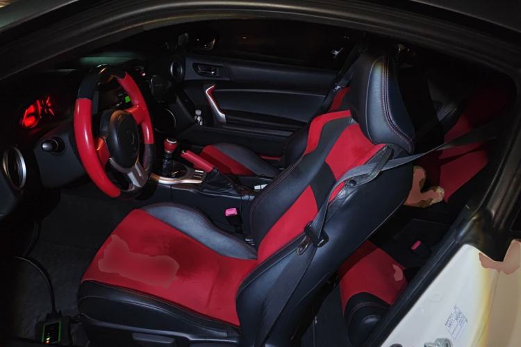 Used Toyota 86 2014 2.0L Manual Luxury Version Left Front Seat