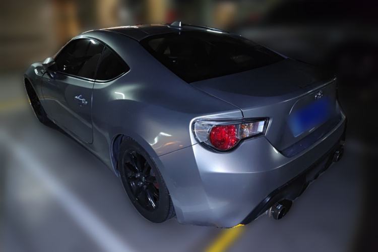Used Toyota 86 2014 2.0L Manual Luxury Version Rear Left 45 Deg