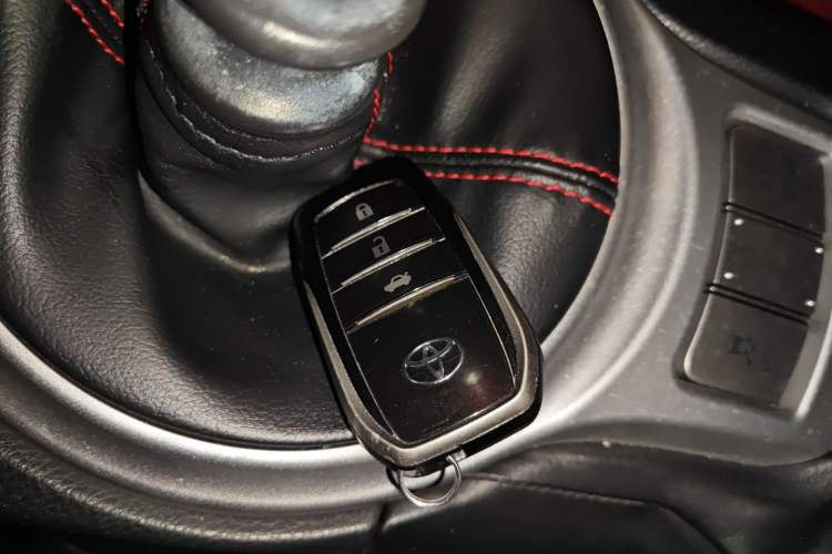 Used Toyota 86 2014 2.0L Manual Luxury Version Vehicle Key