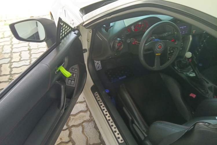 Used Toyota 86 2014 2.0L Manual Luxury Version Driver Seat